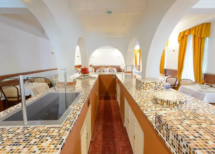 Отель Park Faloria Канацеи