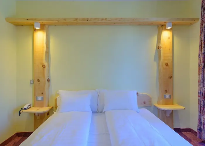 Park Faloria Отель