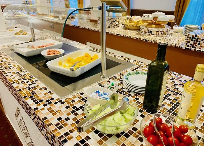 Готель Park Faloria Канацеї